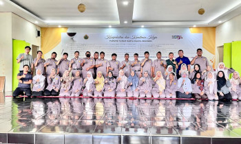 PENANDATANGANAN KESEPAKATAN KERJA PAMONG PENDIDIK DAN KEPENDIDIKAN DI LINGKUNGAN SMK TAMANSISWA 1 JAKARTA