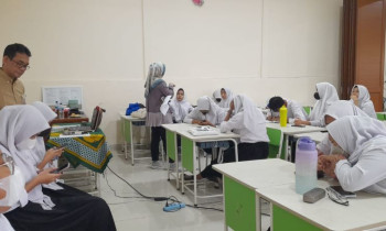 Pelatihan Customer Service Representatif Bank Mandiri