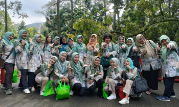 KUNJUNGAN INDUSTRI KELAS XI KE INDUSTRI CIMORY